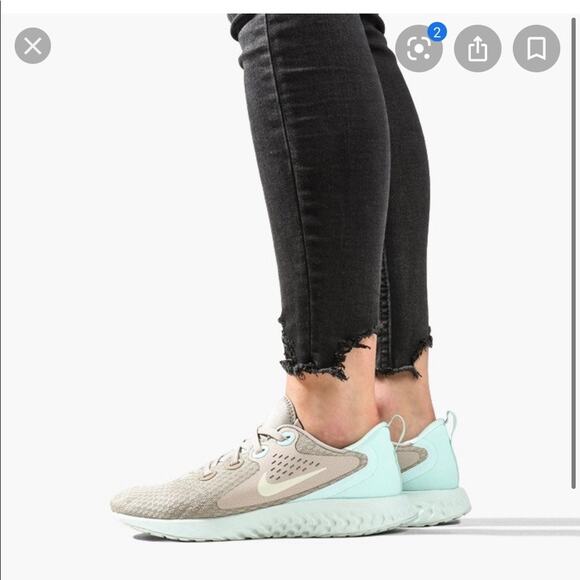 Nike Legend React moon particle pale ivory sneaker - Picture 4 of 9